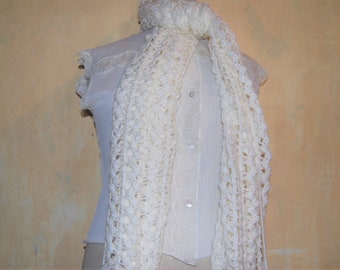 Christmas Gift Long Huge French Vintage Handmade Knitted White Wool Scarf -Ancienne Echarpe en laine tricottée à la main