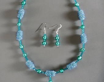 Beaded bead necklace with Murano glass and Swarovski crystals, with matching earrings