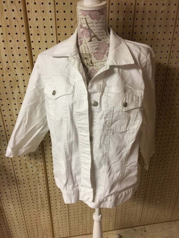 white jean jacket ladies