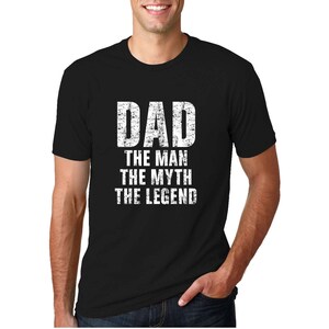 Men&#39;s Father&#39;s Day Dad the Man the Myth the Legend Crew Neck T-shirt