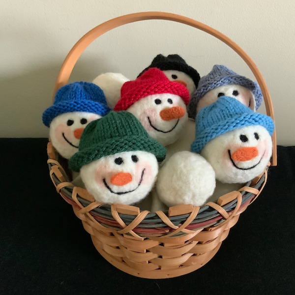 Needle Felted Snowballs w/Hand Knit Wool Hats Ornaments Bowl/Basket Fillers