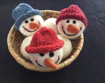 Needle Felted Snowballs w/Hand Knit Wool Hats Ornaments Bowl/Basket Fillers