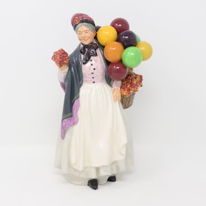 WIE IST (repariert) 9 &quot;Royal Doulton Figur HN 1843, Biddy Pennyfarthing, alte Dame mit Ballons, Vintage Sammlerstück Porzellanfigur