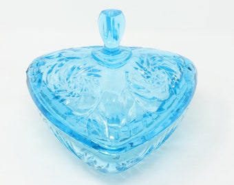 Turquoise/ aqua blue triangular Hazel Atlas covered candy dish, midcentury lidded glass candy dish, AS IS (a couple of chips on the edge)