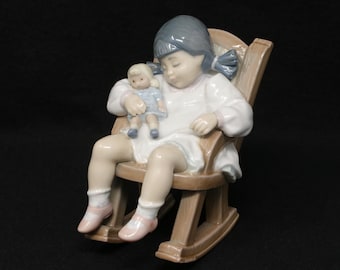 cute❤️リヤドロおひるね　5448 Girl In Rocking Chair LLADRO Porcelain Figurine , Little Girl Sleeping in a Rocking