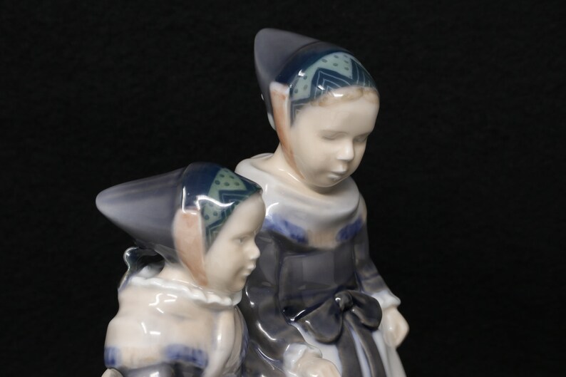 Royal Copenhagen Amager Girls Figurine #1316 - Thumbnail 4