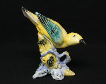 VERY NICE 5" Stangl Pottery Birds figurine #3447, Yellow Warbler, porcelain bird decor, yellow bird figurine, vintage bird lover gift