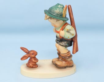 希少 ヴィンテージ フンメル磁器フィギュア ヴィンテージ ゲーベル フンメル 繊細な狩人フィギュア 6/I | 1970年代