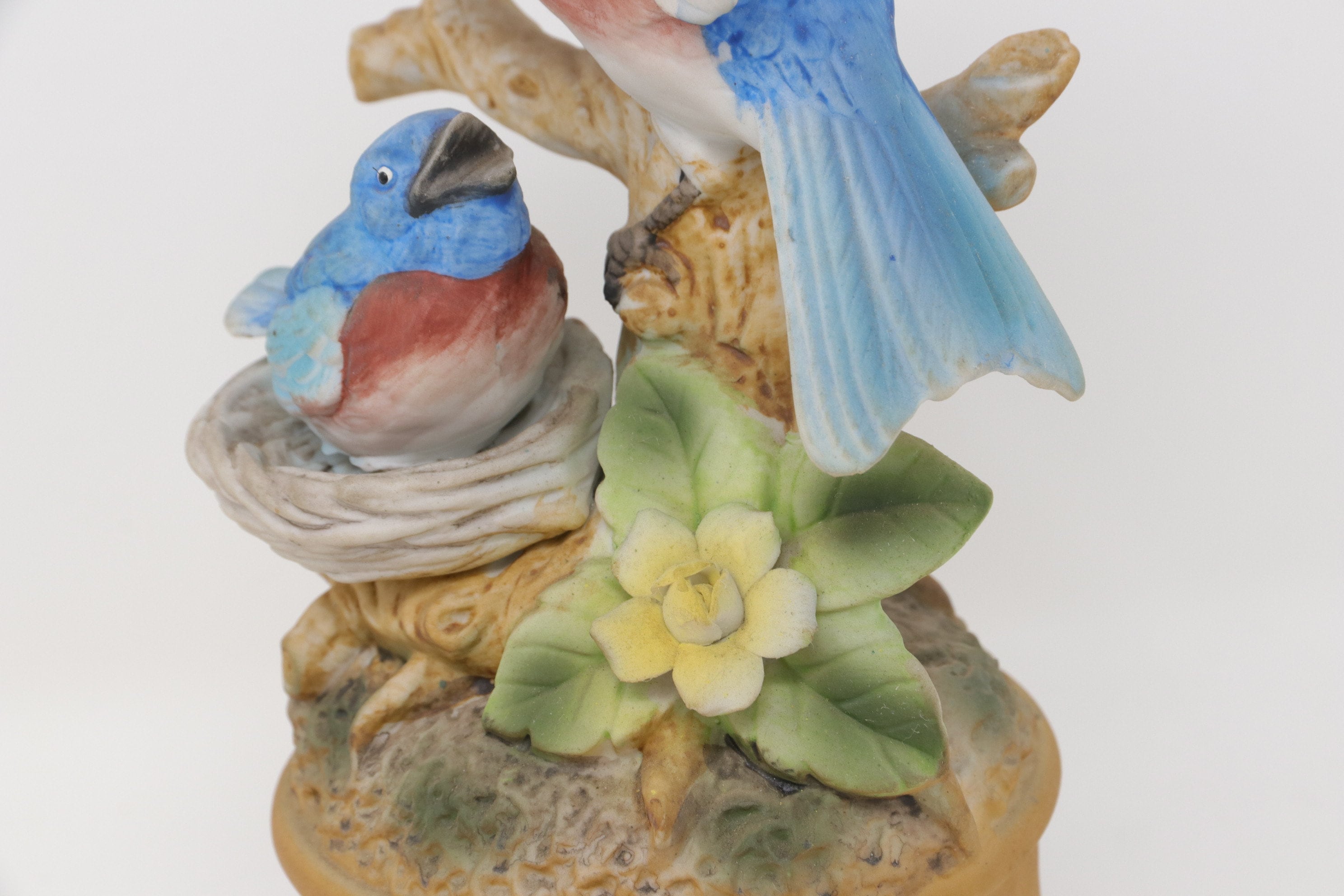 Bluebird at Nest Figurine Music Box, Vintage Shafford Japan, 7