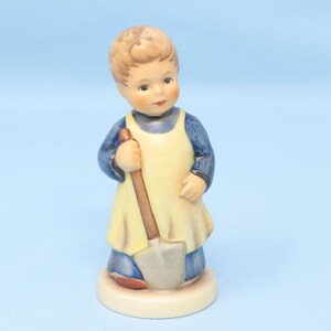MINT Hummel figurine Garden Treasures #727, 3 3/4&quot; tall, TMK7, adorable Hummel boy figurine, Goebel porcelain, Hummel gift