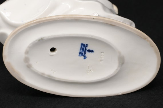 AS IS broken finger Lladro Cinderella figurine #4828, Cinderella 