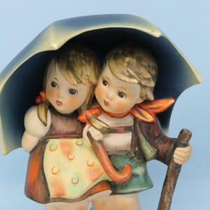VERY NICE Hummel Stormy Weather figurine #71, 6&quot; tall, TMK3, adorable Goebel figurine, boy and girl with umbrella, porcelain Hummel gift