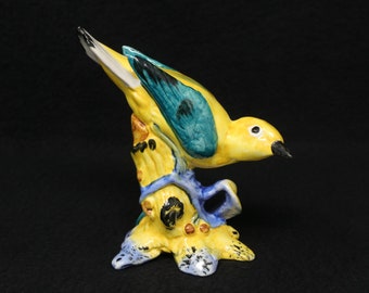 MINT 5" Stangl Pottery Birds figurine #3447, Yellow Warbler, porcelain bird decor, yellow bird figurine, vintage bird lover gift