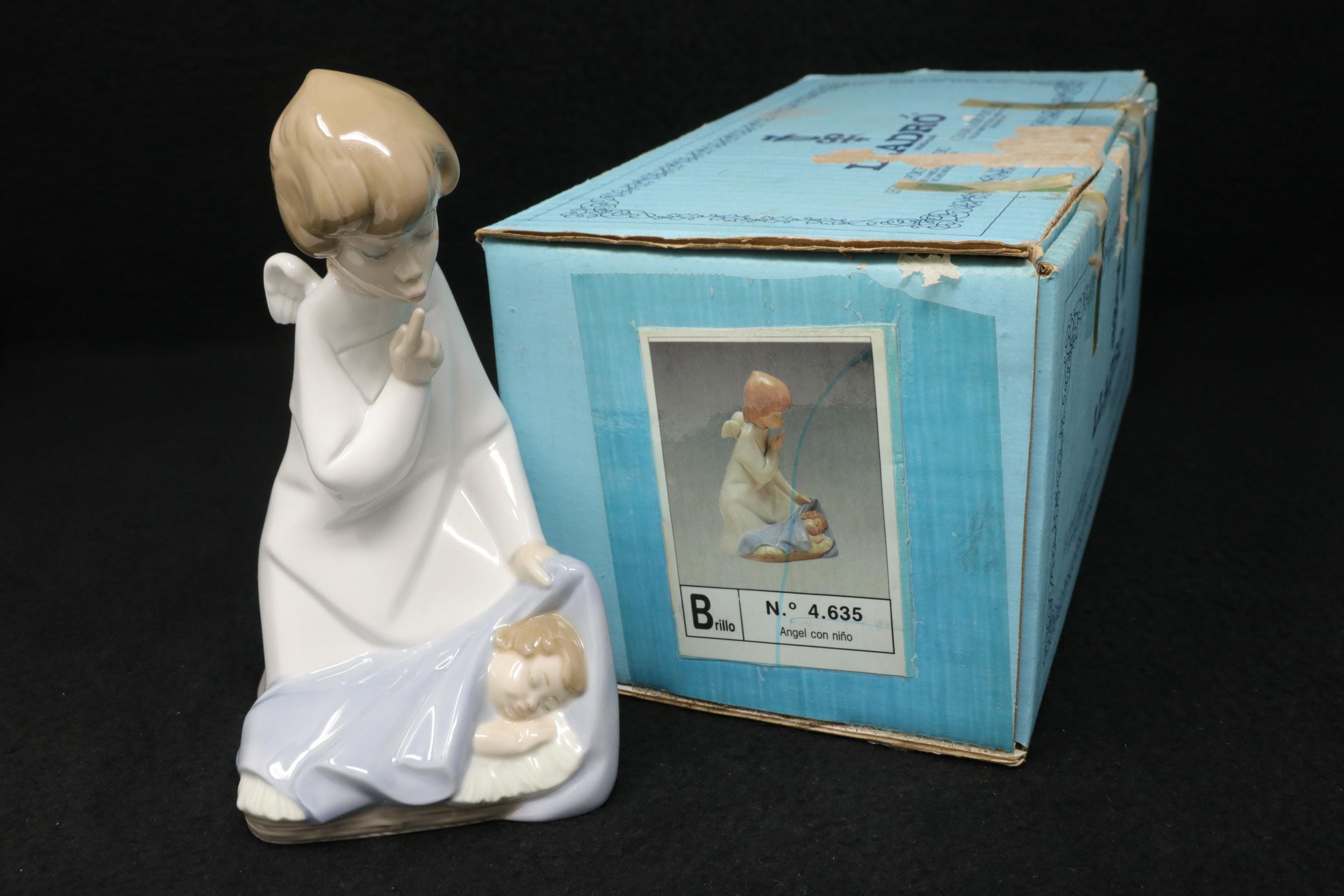 リアドロ　Angel with baby Angel Baby Lladro - Etsy