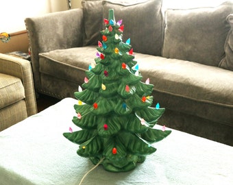 AS IS 22" Atlantic Mold ceramic Christmas Tree with lights, vintage Christmas decor, 1974 Christmas tree with base and light bulb