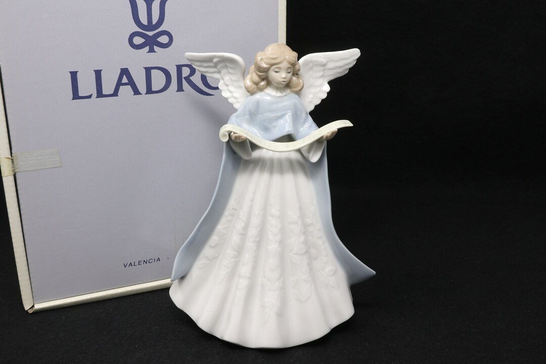 VERY NICE in BOX 7 Lladro Angel Tree Topper 5875, Lladro Singing Angel