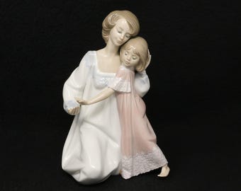 Lladro, Bedtime Story, Lady and Child, Made in Spain Figurine With
