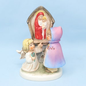 Excellent Vintage 5 1/4&quot; Goebel Child and Angel Praying at Mary&#39;s Shrine figurine #44 055-13, Goebel figurine, Goebel gift