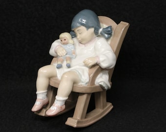 cute❤️リヤドロおひるね　5448 Girl In Rocking Chair LLADRO Porcelain Figurine , Little Girl Sleeping in a Rocking