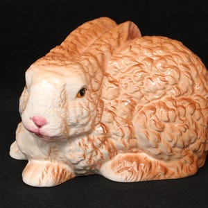 VERY NICE 7&quot; brown bunny rabbit figurine, Holland Lop rabbit figure, vintage white bunny decor, bunny lover gift