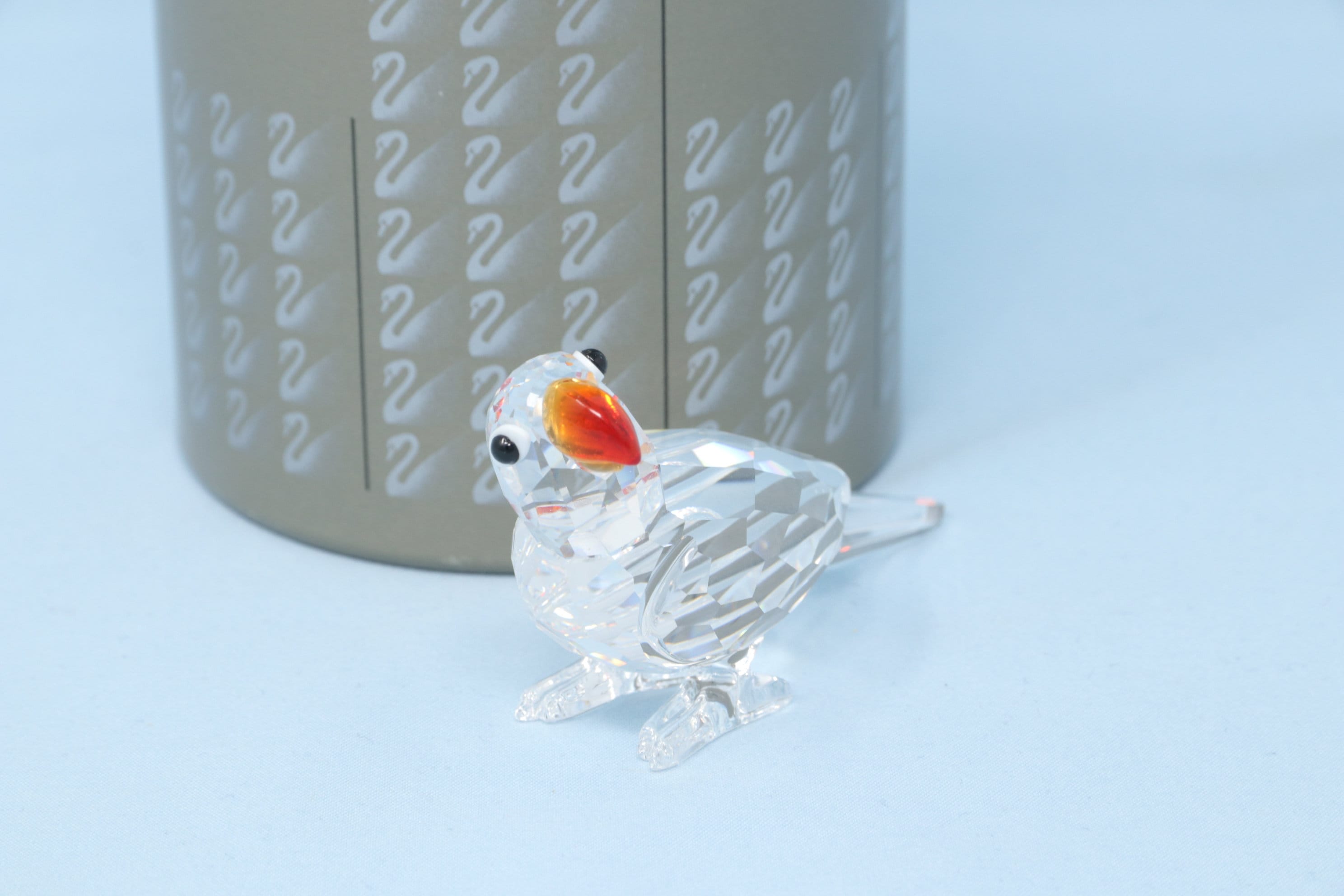 MINT IN Unlabeled BOX Swarovski Parrot With Red Beak #7621
