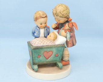 MINT 5 1/8" Hummel figurine #333, Blessed Event, TMK4, Hummel boy and girl with baby in cradle, Hummel gift, baby shower or new parents gift