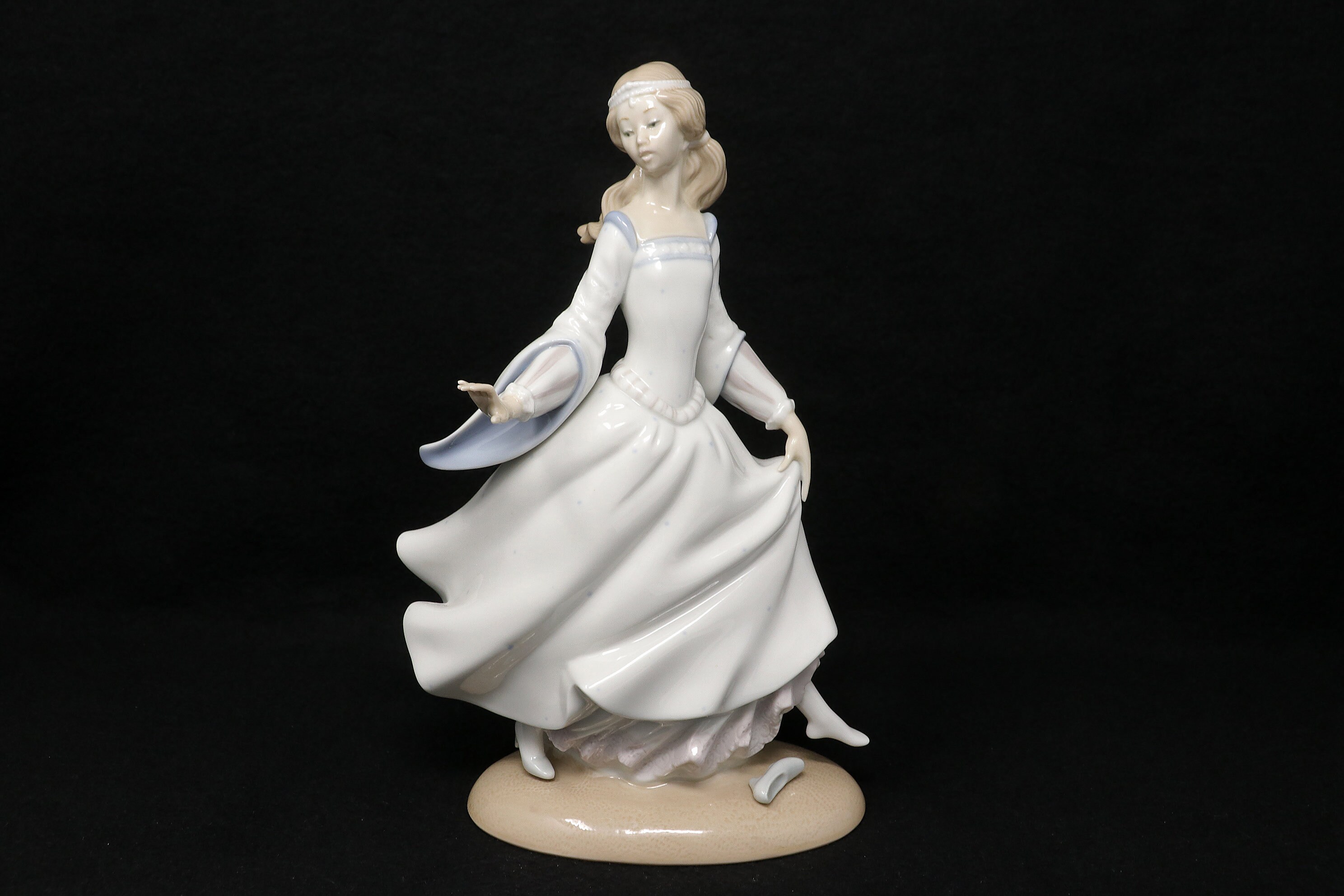 リヤドロ　LLADRO シンデレラ リヤドロ】【シンデレラ】【絶版】【4828】