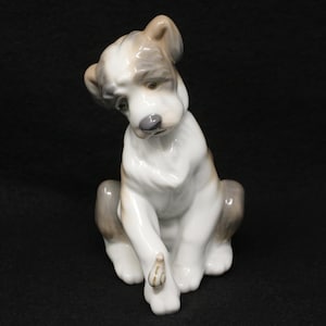 MINT 5 1/4&quot; Lladro New Friend figurine #6211, Puppy with a snail, porcelain puppy figurine, Lladro dog figure, dog lover gift
