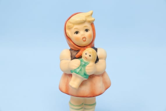 Hummel Figurine Girl with Doll (JH49) Hummel Figurine Girl with Doll (JH49)