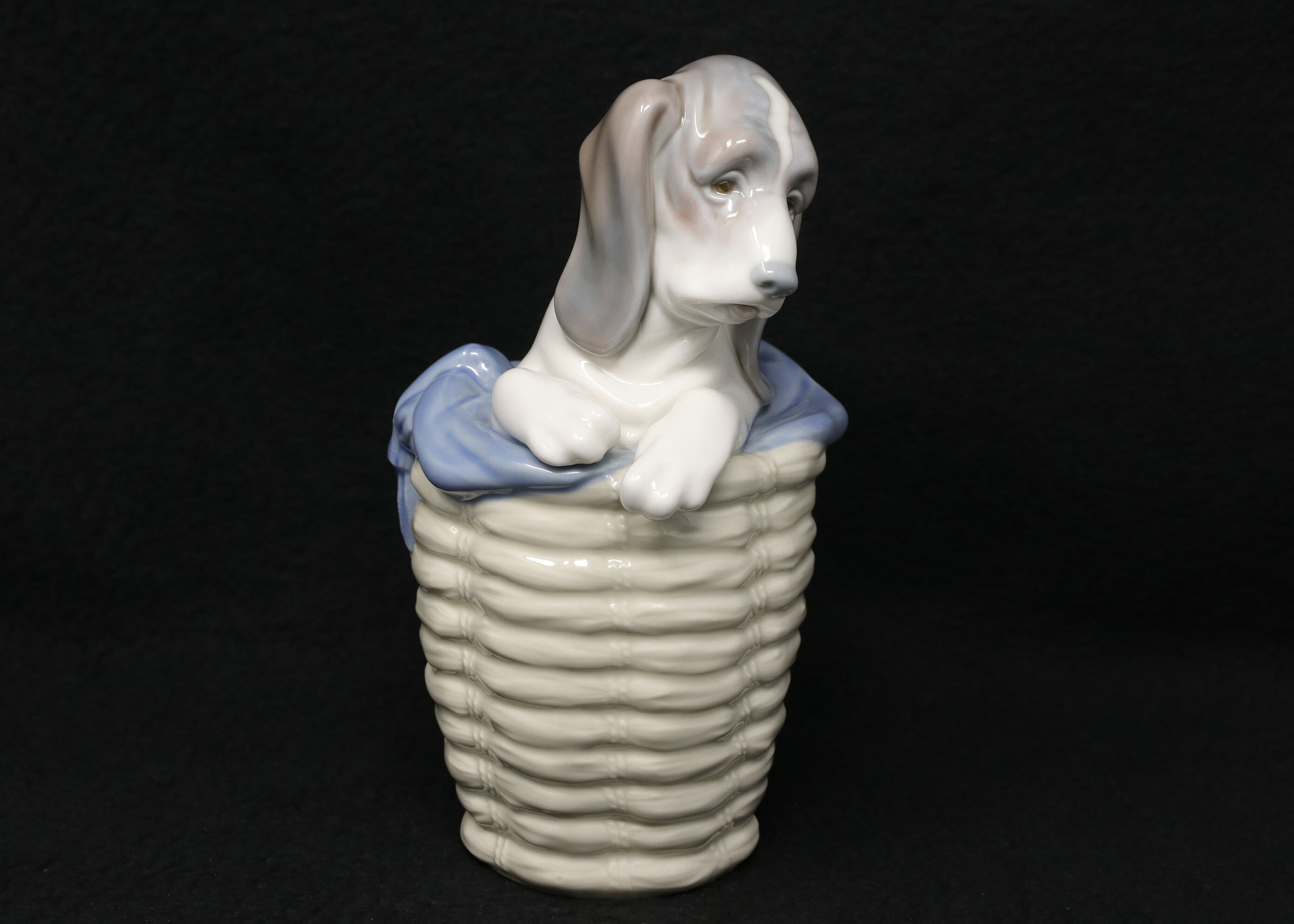 リヤドロ　犬の陶器置物 バスケット入り il_1080xN.5231368912_pyd2.jpg