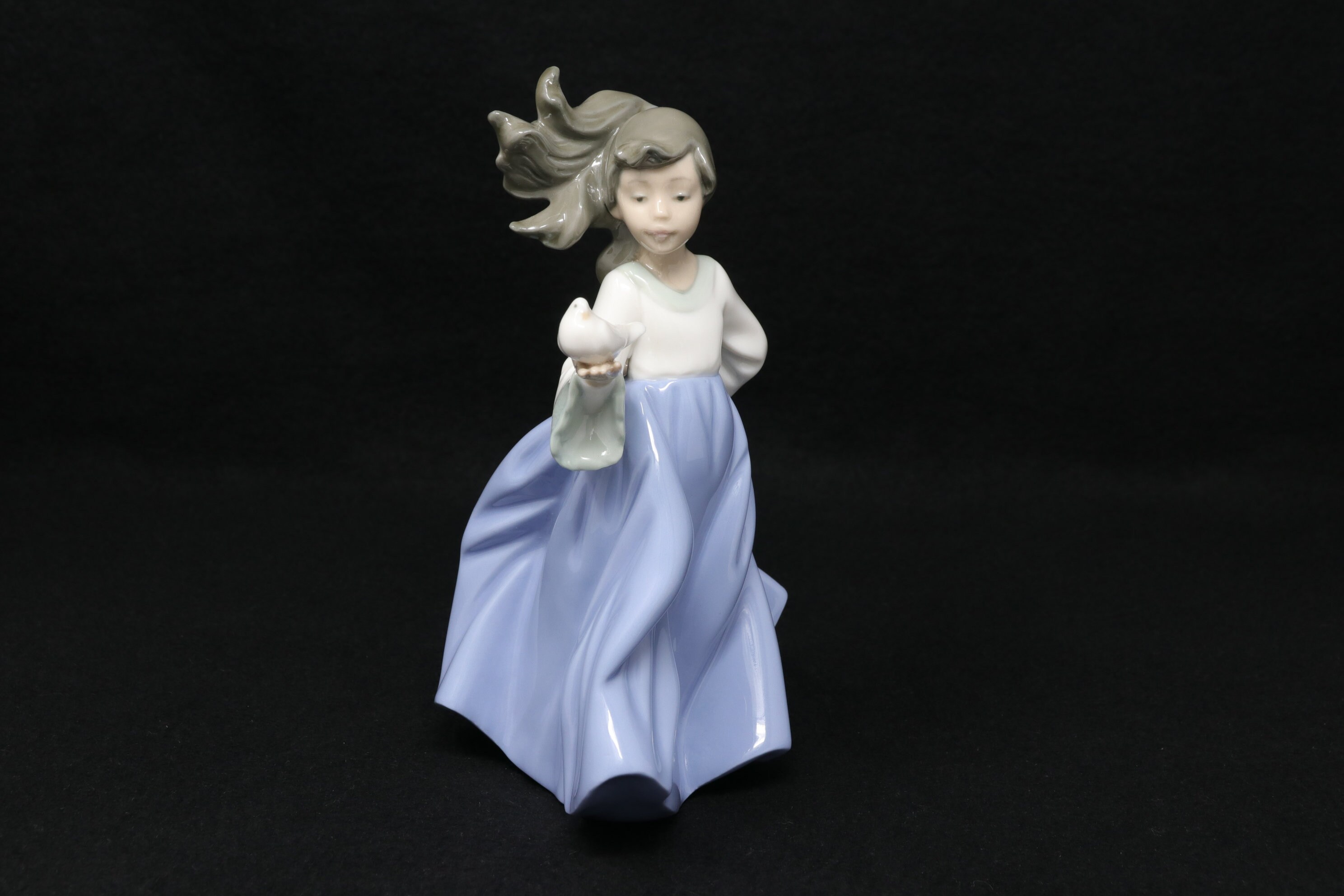 VERY NICE 7 1/4 NAO by Lladro Figurine 1088 Girl With - Etsy