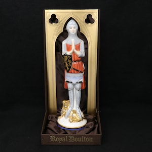 WIE IST (Riss) RAR in Box 11 &quot;Royal Doulton Sir Edward Figur, Hn 2370, Age of Chivalry Sammlung, Royal Dalton Ritter