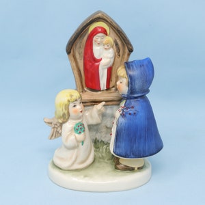 VERY NICE RARE 5 1/4&quot; Goebel Child and Angel Praying at Mary&#39;s Shrine figurine #44 055-13, Goebel figurine, Goebel gift