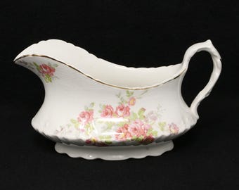 VERY NICE 16 fl.oz. Majestic gravy boat with pink roses pattern, antique/ vintage white floral gravy boat with gold trim