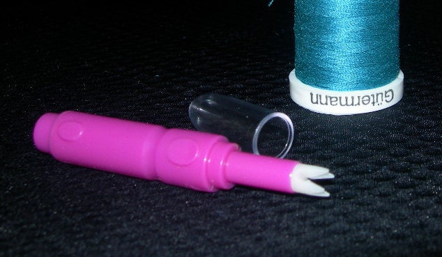 Best Needle Threader Ever – fits where your fingers wont!