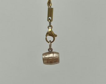 Vintage 9ct Yellow Gold Barrel / Beer Keg Charm Pendant