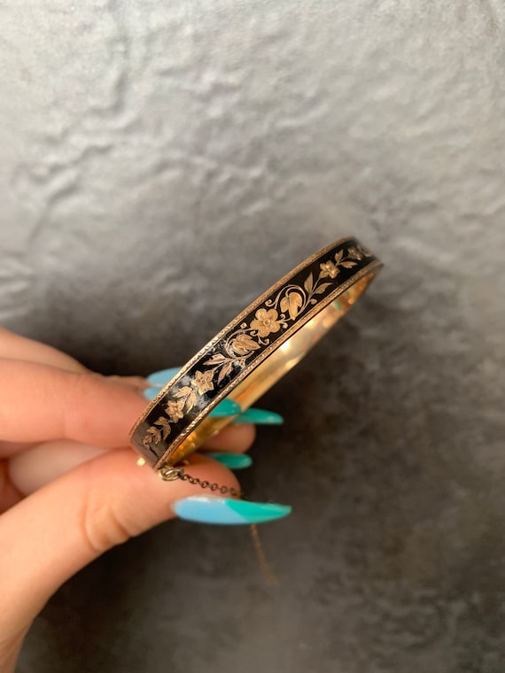 Vintage Gold and Enamel Floral and Geometric Design Bangle