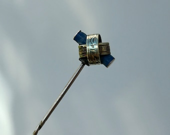 Antique Gold Stick Pin Brooch