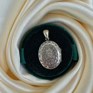 Antique Silver Flower Locket Pendant