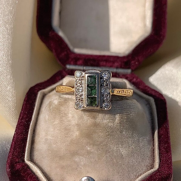 Lovely Emerald and Diamond Panel Ring in 18ct Gold