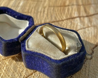 Antique 22ct Yellow Gold Wedding Band Style Stacking ring