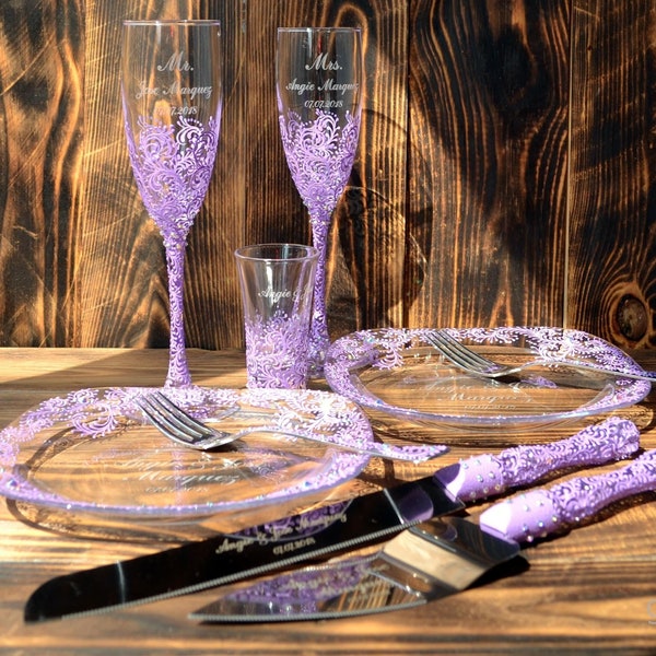 Personalized wedding party set, wedding keepsake, engraved cake cutting set, cake server set, wedding forks and plates, purple wedding decor
