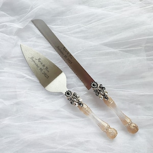Wedding server set, personalized wedding cake serving set, gothic wedding cake cutters, engraved server set, gothic wedding set