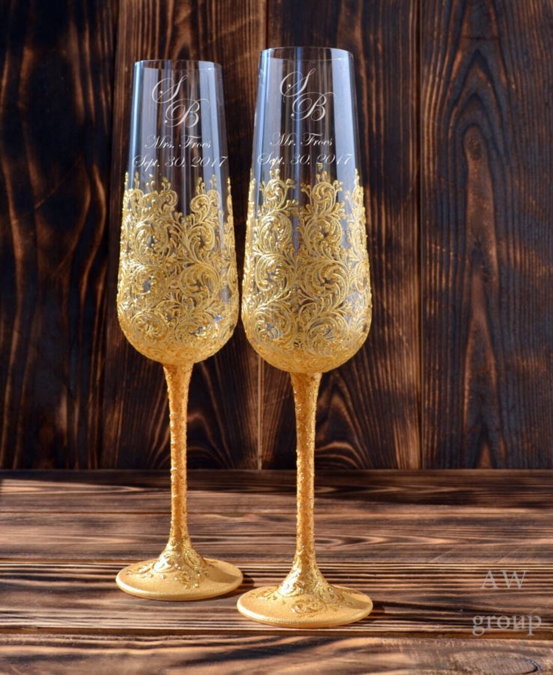 Gold Wedding Toasting Glasses Wedding Flutes Personalized Glasses Bride & Groom Champagne