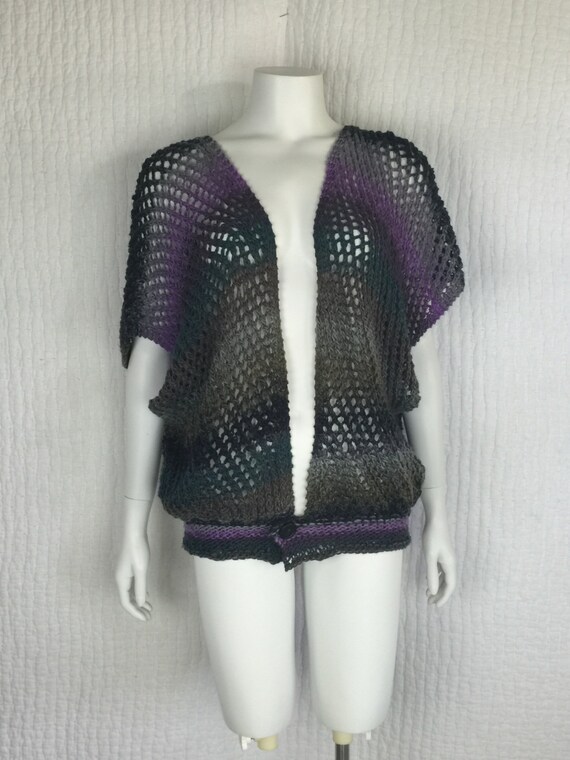 SALE Vtg 70s purple ombre deep V open knit weave