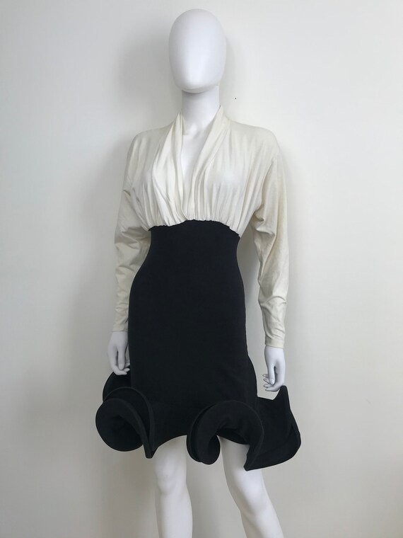 Vtg 80s avant garde body con black white space dre