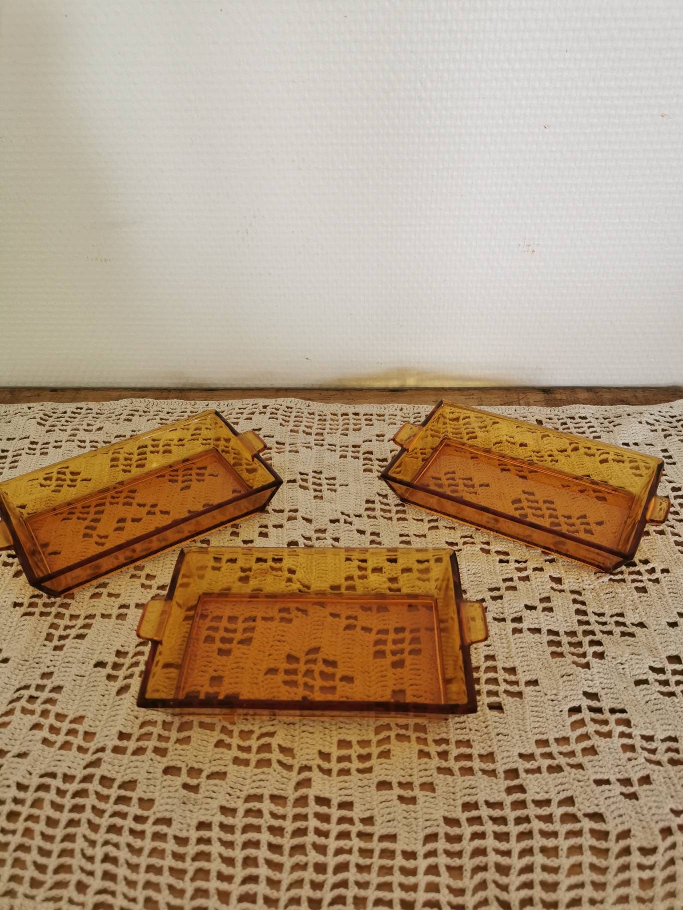 Ramequins Ambrés Vintage