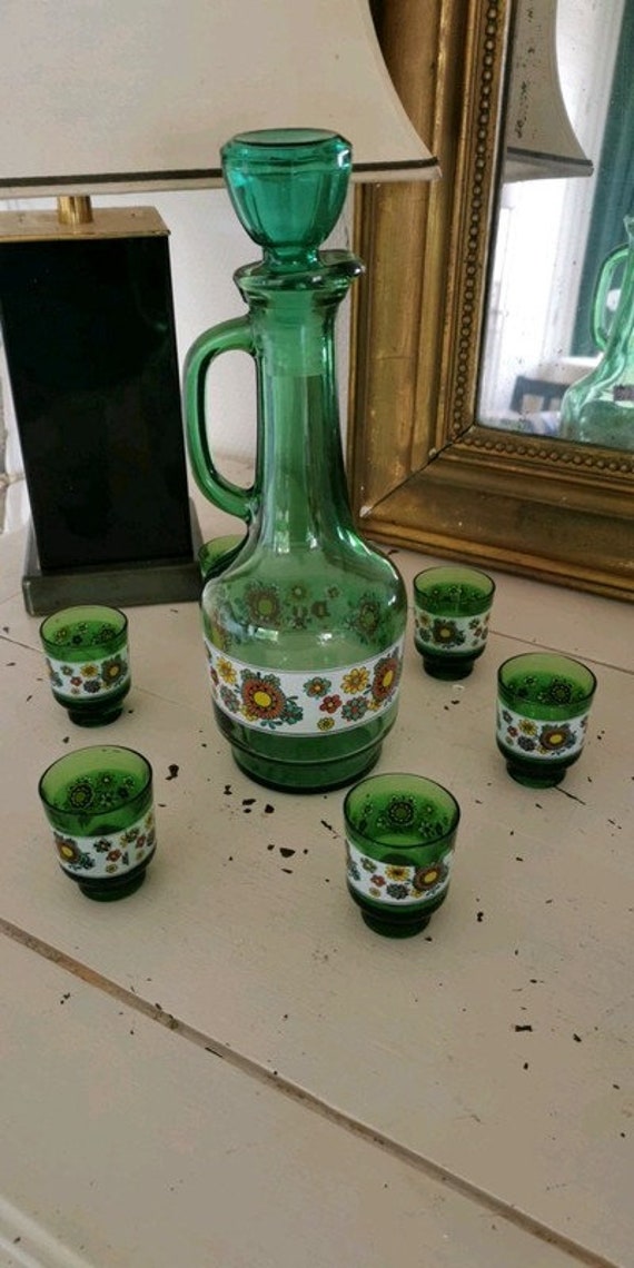 Carafe et Ses Verres