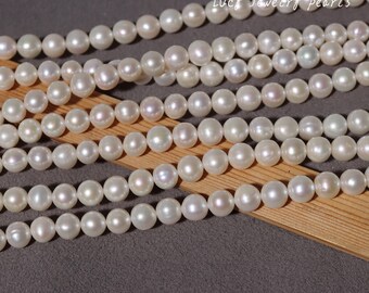 Round pearl 7.5-8mm large hole pearl necklace potato pearl necklace wholesale loose pearl nature white pearl Full Strand LY2329