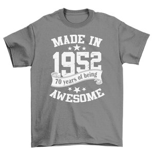 Made In 1953 Birthday T-Shirt 70 Years Of Being Awesome Men&#39;s 70th Novelty Gift Present 2023